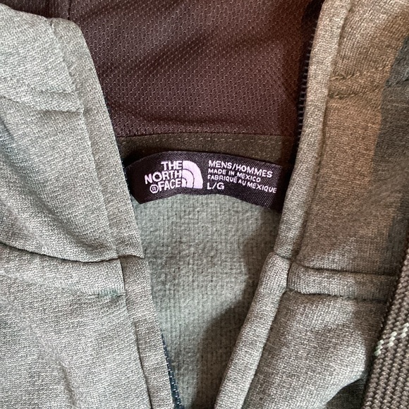 The North Face Fullzip Hoodie Jacket - Picture 3 of 4